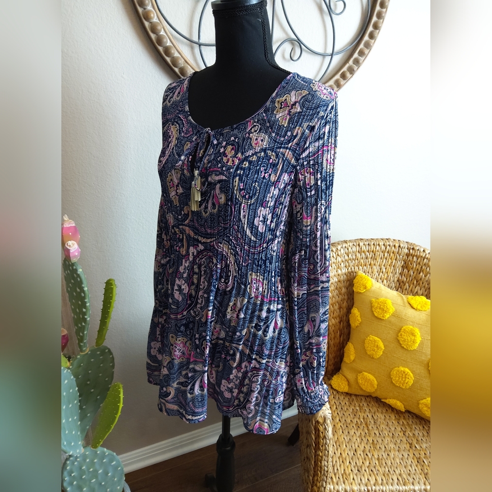 Melissa Paige Navy Paisley Long-Sleeve Peplum Tunic with Tassel Tie - Picture 8 of 10